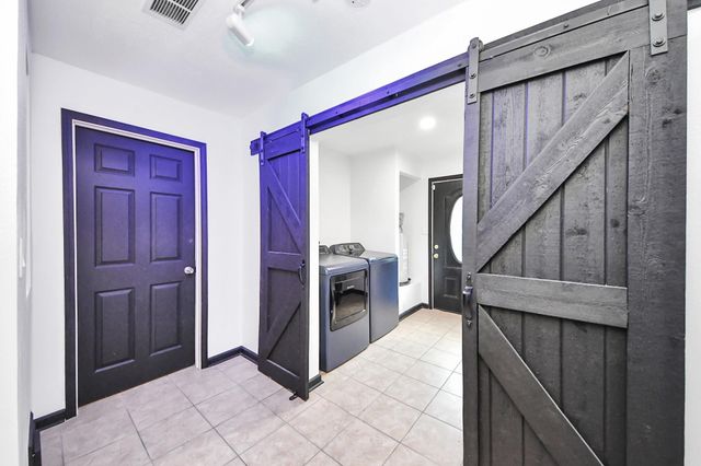 238 Waterfall Drive, Huffman, TX 77336