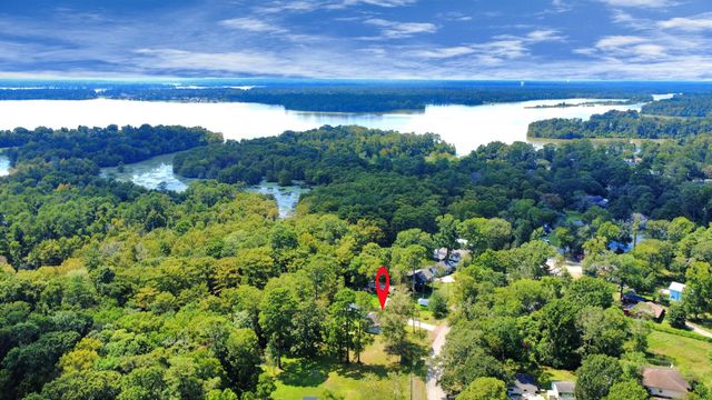 238 Waterfall Drive, Huffman, TX 77336