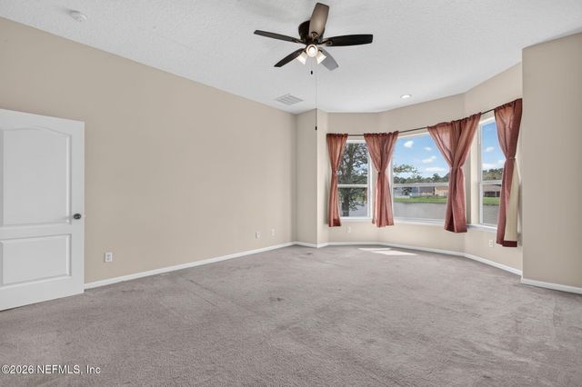 1692 HOLLOW GLEN Drive, Middleburg, FL 32068