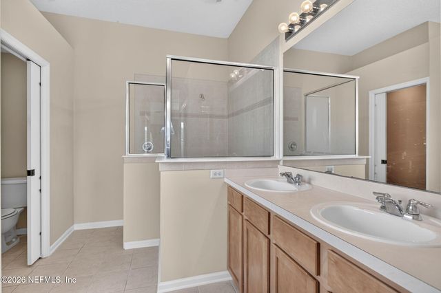1692 HOLLOW GLEN Drive, Middleburg, FL 32068
