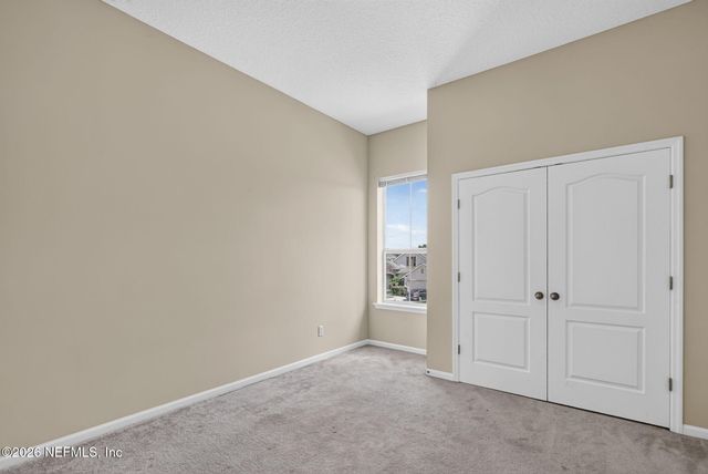 1692 HOLLOW GLEN Drive, Middleburg, FL 32068