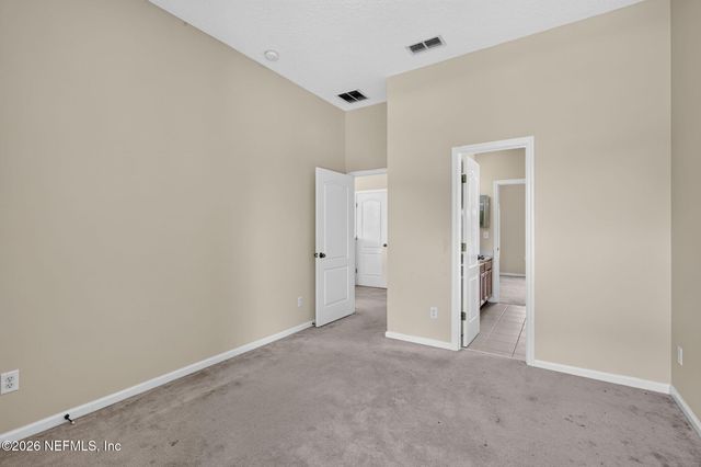 1692 HOLLOW GLEN Drive, Middleburg, FL 32068