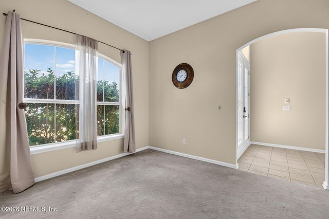 1692 HOLLOW GLEN Drive, Middleburg, FL 32068