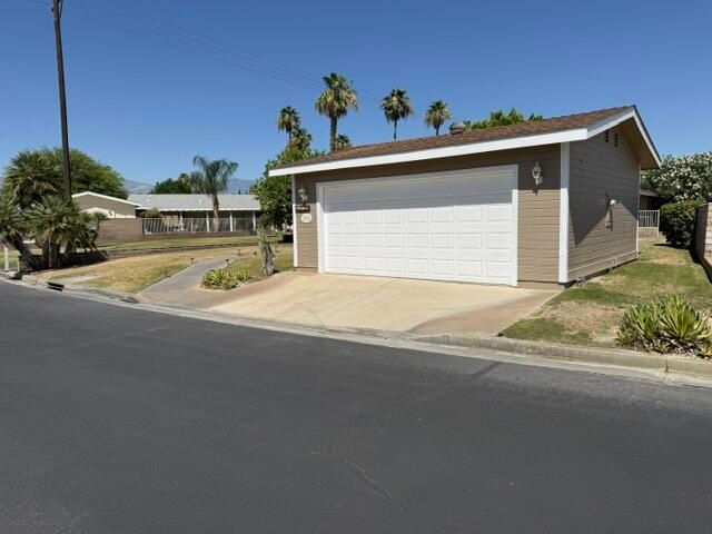 35341 S Border, Thousand Palms, CA 92276