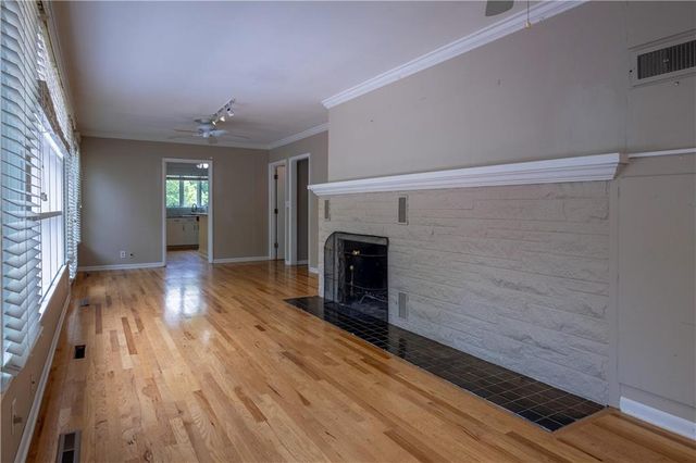 1336 Spencer Drive, Lawrence, KS 66044