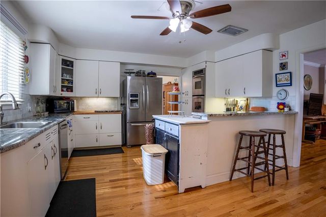 1336 Spencer Drive, Lawrence, KS 66044