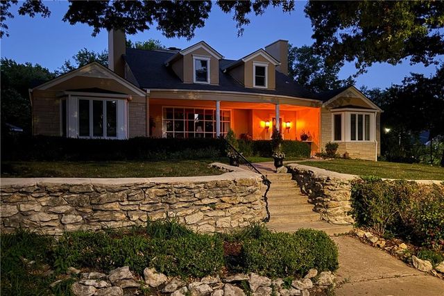 1336 Spencer Drive, Lawrence, KS 66044