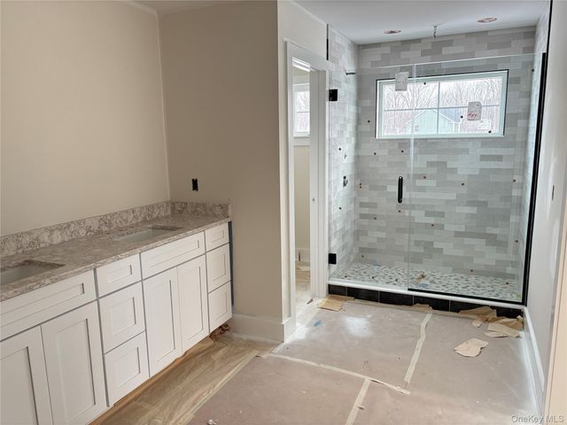 472 Wheeler Road, Florida, NY 10921