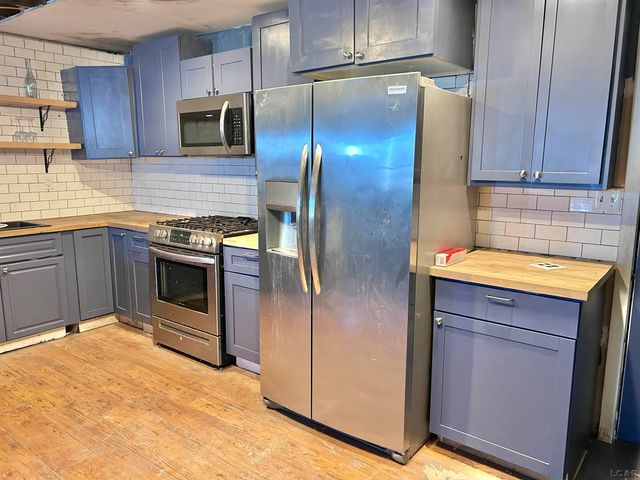 1169 Division Street, Adrian, MI 49221