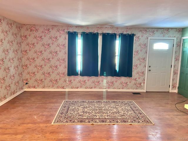 1169 Division Street, Adrian, MI 49221