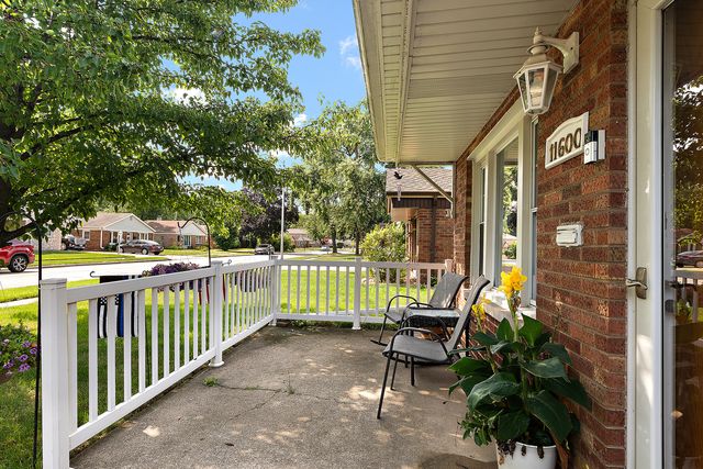 11600 S Sacramento Drive, Merrionette Park, IL 60803