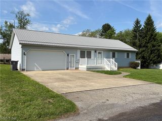 1945 Nair Street, Youngstown, OH 44505
