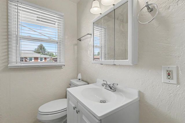 224 W Kerr Street, Oklahoma City, OK 73110