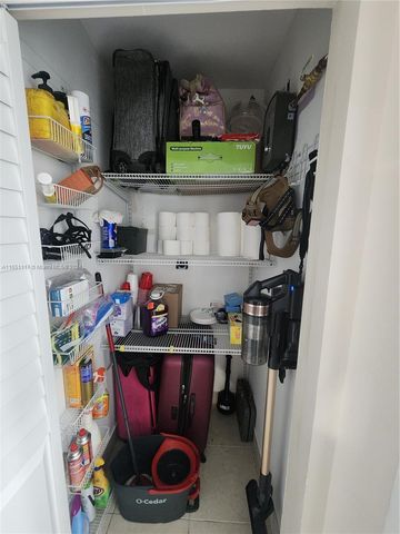 1025 NE 13th Ave, Homestead, FL 33033