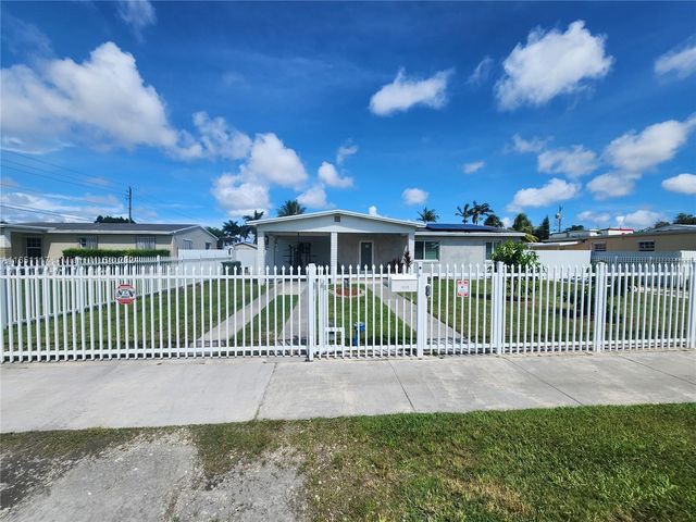 1025 NE 13th Ave, Homestead, FL 33033