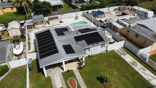 1025 NE 13th Ave, Homestead, FL 33033