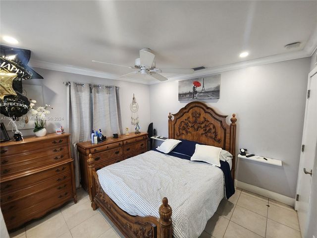 1025 NE 13th Ave, Homestead, FL 33033