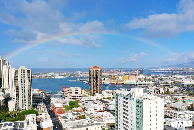 1255 Nuuanu Avenue 3002, Honolulu, HI 96817
