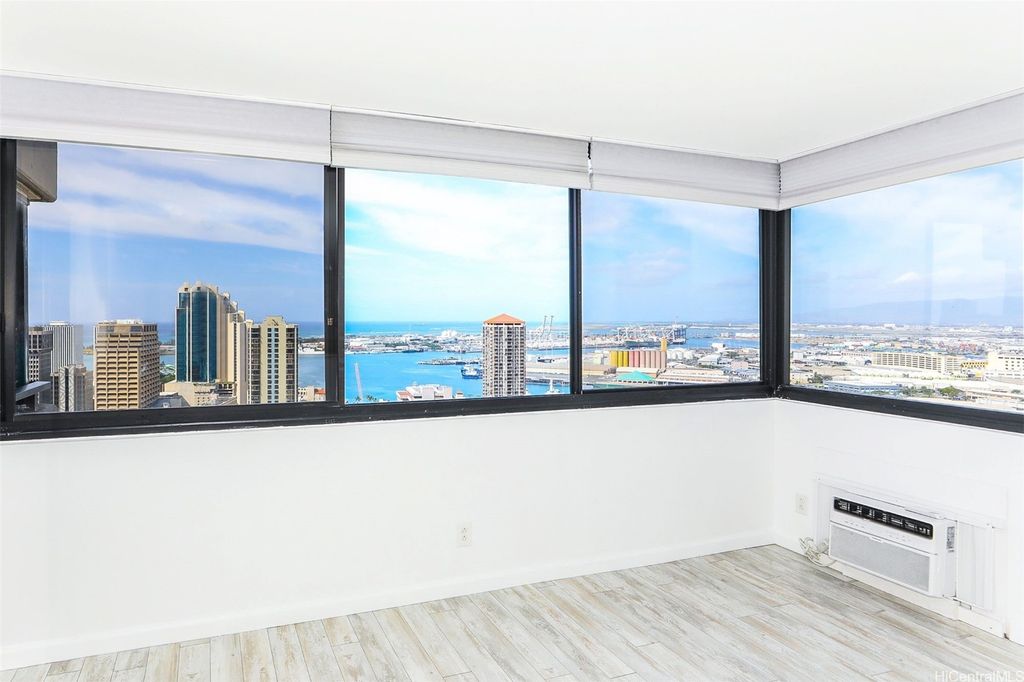 1255 Nuuanu Avenue 3002, Honolulu, HI 96817