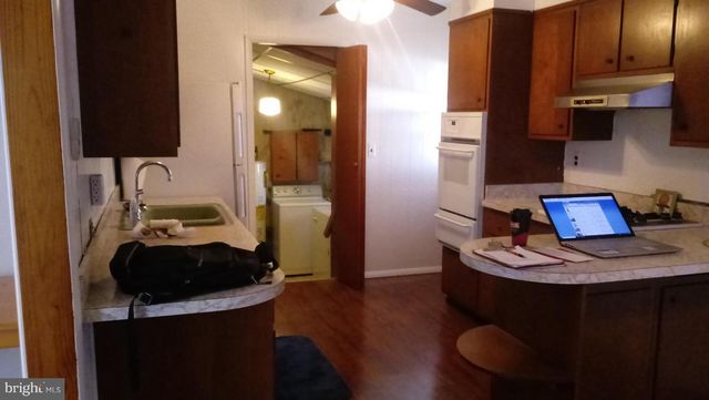 1533 LESLIE, Dundalk, MD 21222