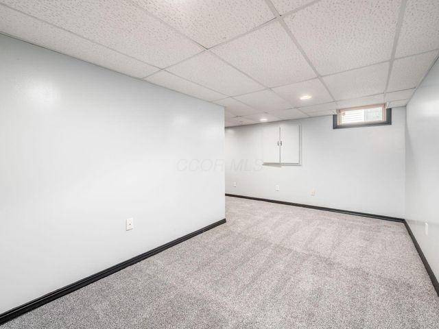 1481 Meadowlark Lane, Marysville, OH 43040