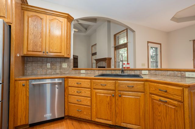 1284 Evington Court, Springfield, MO 65803