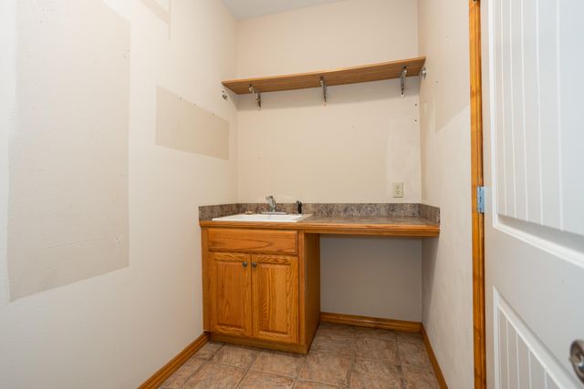 1284 Evington Court, Springfield, MO 65803
