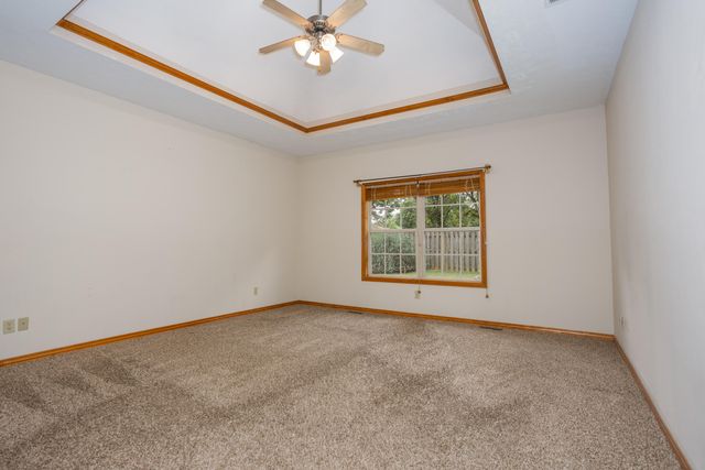 1284 Evington Court, Springfield, MO 65803