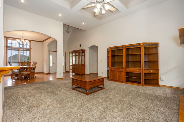 1284 Evington Court, Springfield, MO 65803