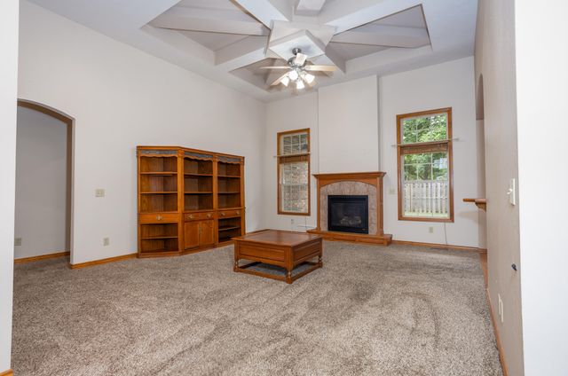 1284 Evington Court, Springfield, MO 65803