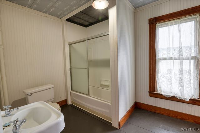 89 Lincoln Avenue, Salamanca, NY 14779