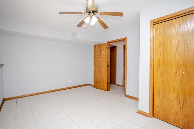 8940 Calhoun Place, Crown Point, IN 46307