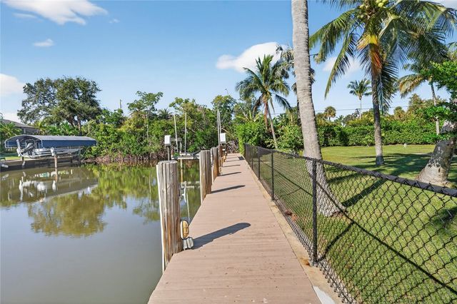 1631 W Camino Del Rio None, Vero Beach, FL 32963