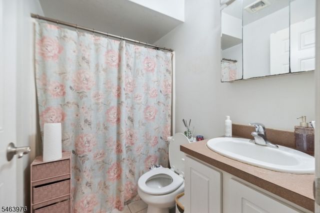 103 S Grove St, East Orange City, NJ 07018