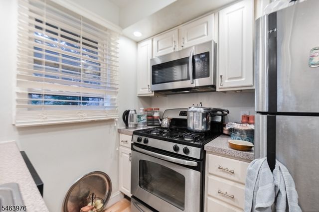 103 S Grove St, East Orange City, NJ 07018