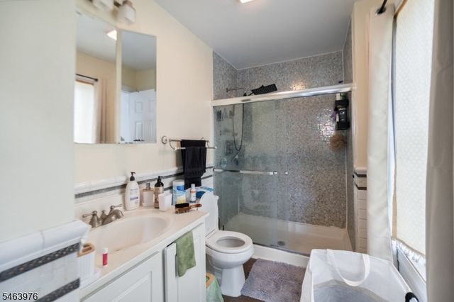 103 S Grove St, East Orange City, NJ 07018