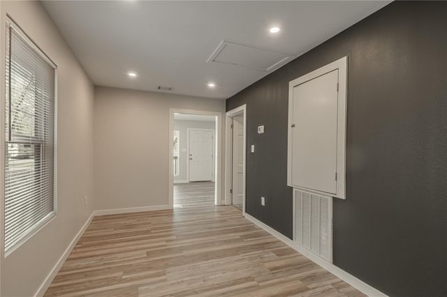 48 Hickory Bend, Riverside, TX 77320