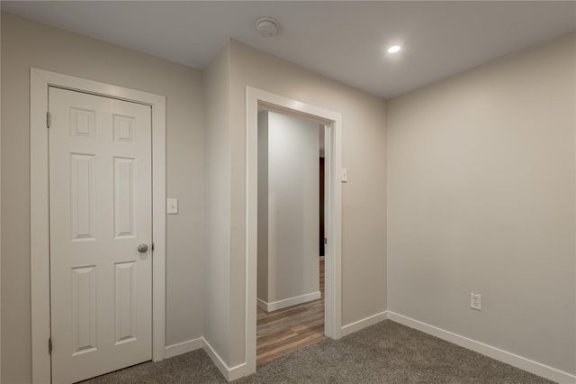 48 Hickory Bend, Riverside, TX 77320