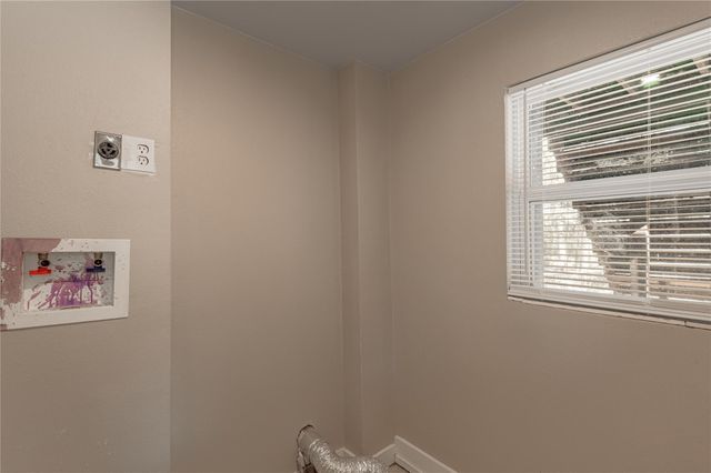 48 Hickory Bend, Riverside, TX 77320