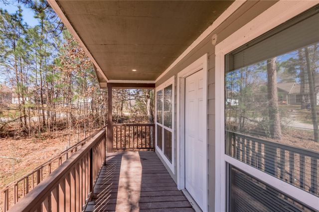 48 Hickory Bend, Riverside, TX 77320