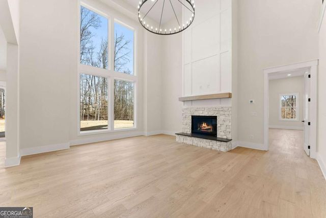 1178 Pinnacle Drive, Hoschton, GA 30548