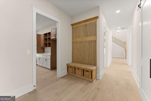 1178 Pinnacle Drive, Hoschton, GA 30548