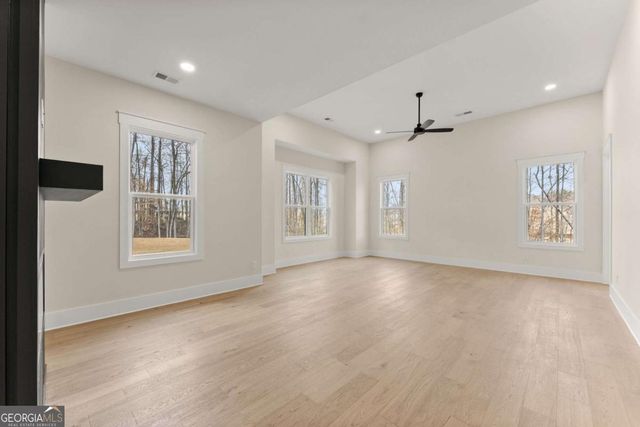 1178 Pinnacle Drive, Hoschton, GA 30548