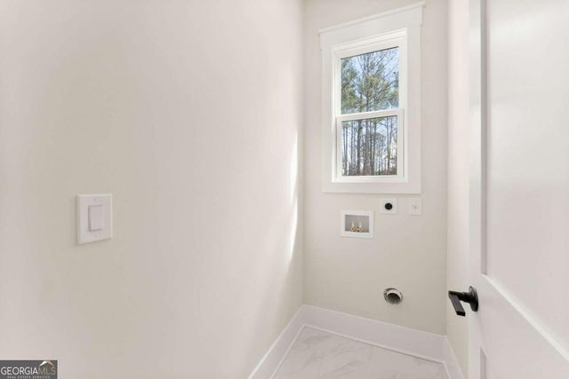 1178 Pinnacle Drive, Hoschton, GA 30548