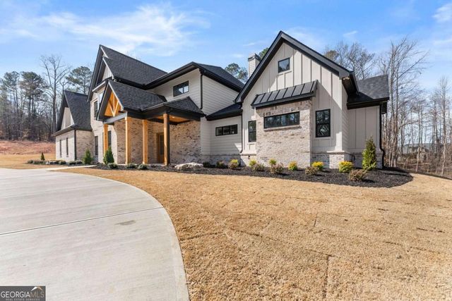 1178 Pinnacle Drive, Hoschton, GA 30548