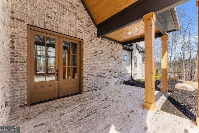 1178 Pinnacle Drive, Hoschton, GA 30548