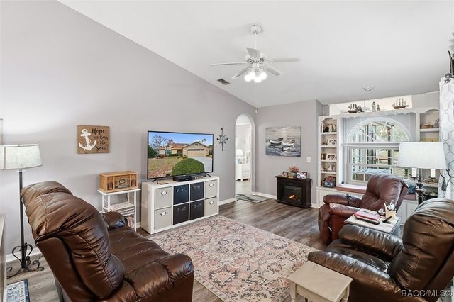 9533 Pelican Cove Court, Inverness, FL 34450