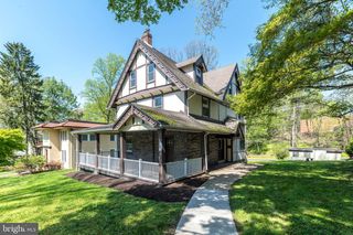 101 LANSDOWNE CT, Lansdowne, PA 19050
