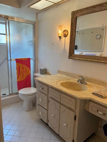 1657 S LAKE AVENUE 1, Clearwater, FL 33756