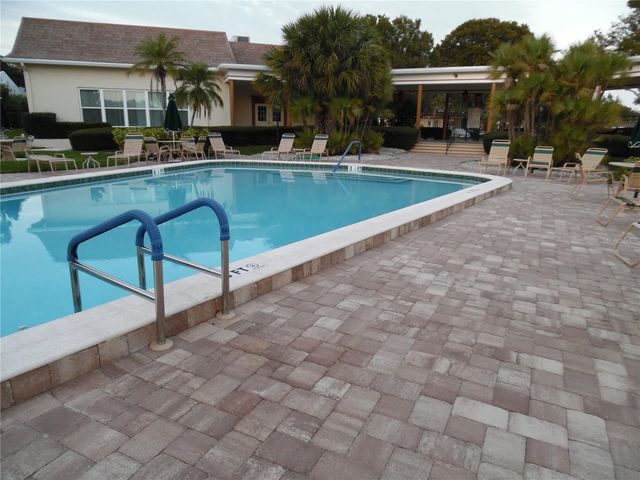 1657 S LAKE AVENUE 1, Clearwater, FL 33756